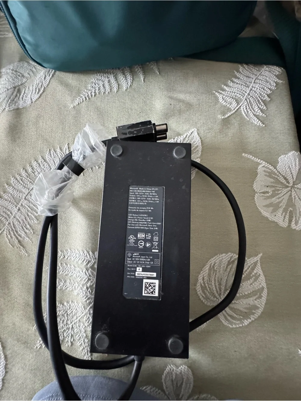 Microsoft Black Xbox One Power Supply Brick - Picture 1 of 3
